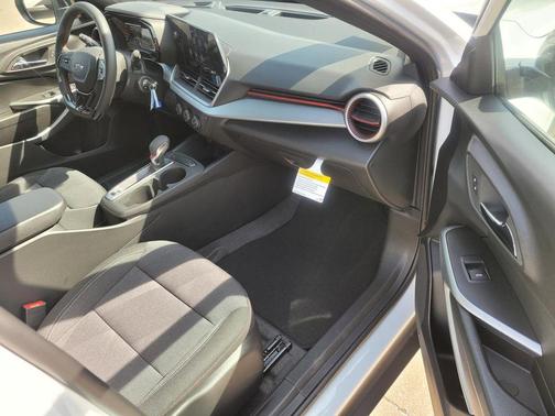 2026 Chevrolet Trax FWD 1RS