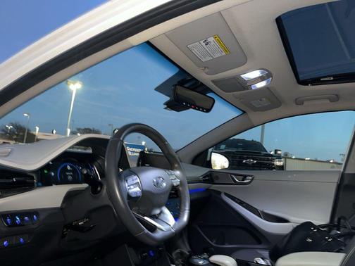 2020 Hyundai IONIQ EV Limited