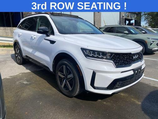 2022 Kia Sorento S