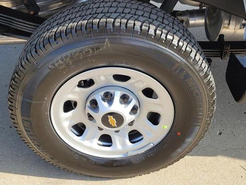 2026 Chevrolet Silverado 2500 WT