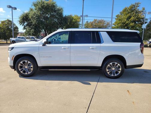 2026 Chevrolet Suburban LS