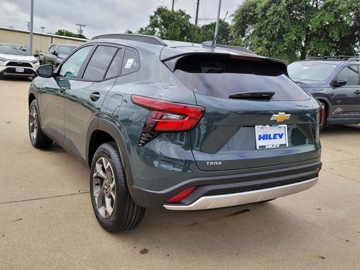 Cypress Gray 2026 Chevrolet Trax LT