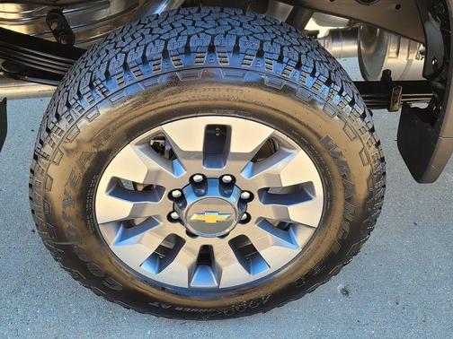 2026 Chevrolet Silverado 2500 Custom