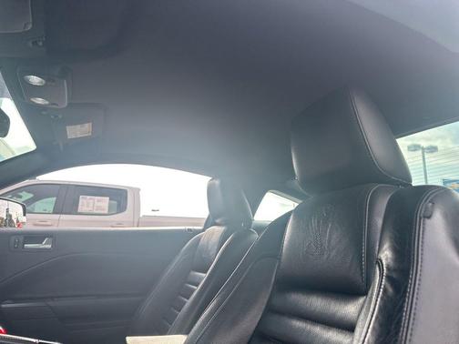 2009 Ford Shelby GT500 Base