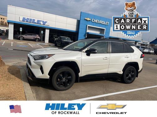 2021 Toyota RAV4 Hybrid SE