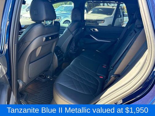 Tanzanite Blue II Metallic 2024 BMW X5 xDrive40i
