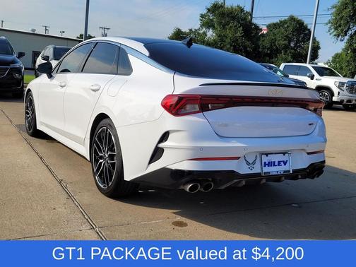 Glacial White Pearl 2023 Kia K5 GT