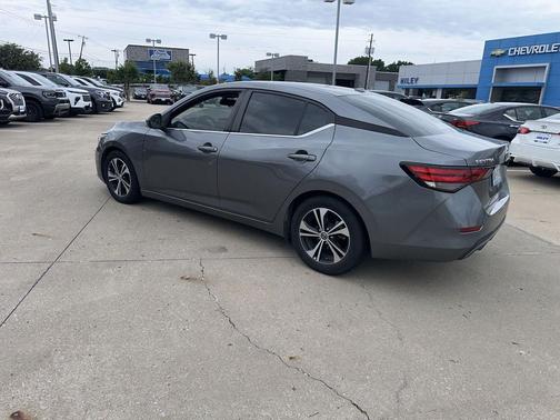 Gun Metallic 2022 Nissan Sentra SV