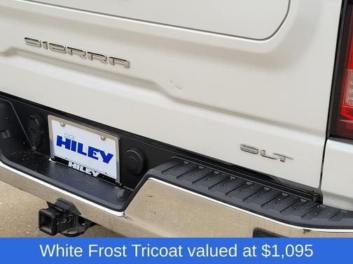 White Frost Tricoat 2023 GMC Sierra 1500 SLT