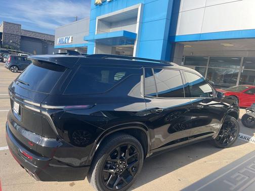 2024 Chevrolet Traverse RS