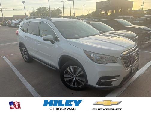 Crystal White Pearl 2020 Subaru Ascent Limited 7-Passenger