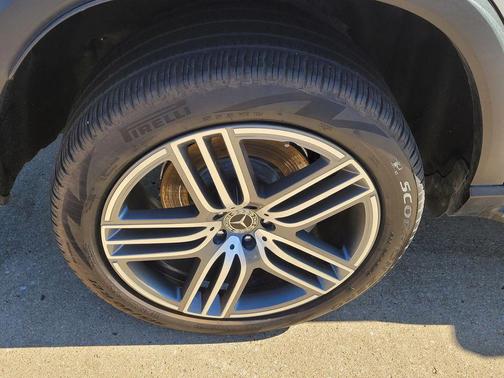 2021 Mercedes-Benz GLS 450 4MATIC