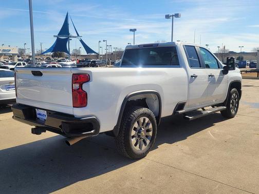 2024 Chevrolet Silverado 2500 Custom