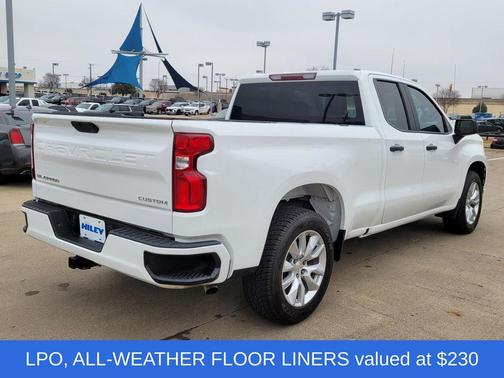 2022 Chevrolet Silverado 1500 Custom