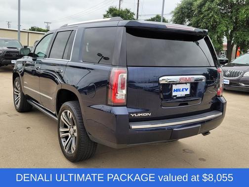 Dark Sapphire Blue Metallic 2019 GMC Yukon Denali