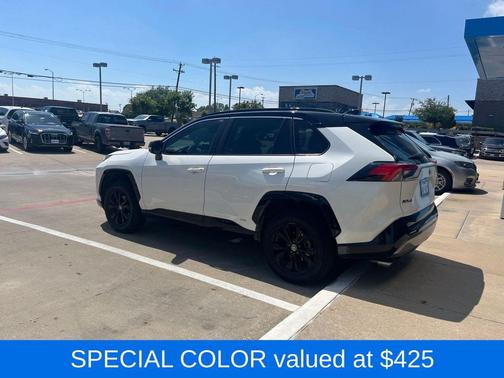 Midnight Black Metallic 2022 Toyota RAV4 Hybrid SE