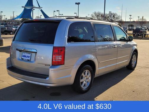 2010 Chrysler Town & Country Touring