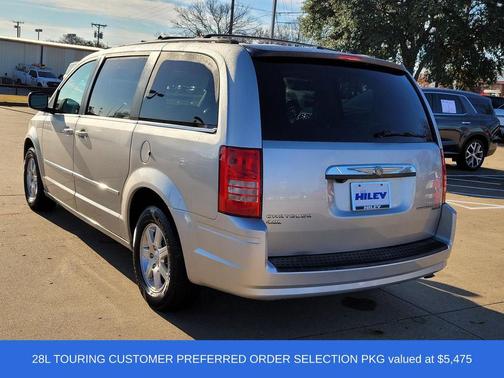 2010 Chrysler Town & Country Touring