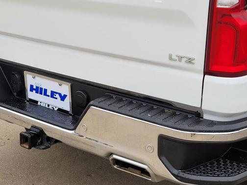 Summit White 2021 Chevrolet Silverado 1500 LTZ