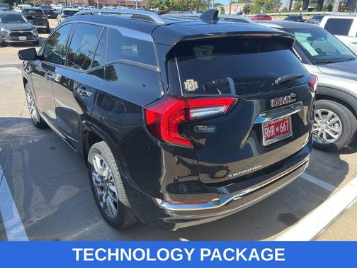 2023 GMC Terrain Denali