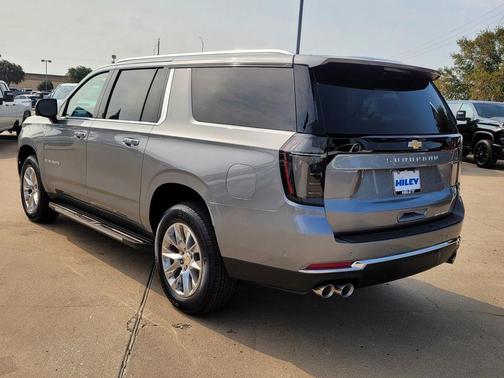 2025 Chevrolet Suburban Premier