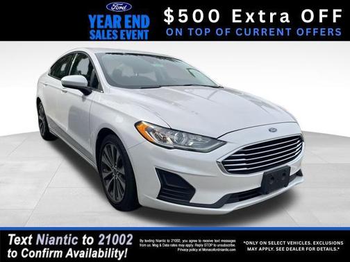 2020 Ford Fusion SE