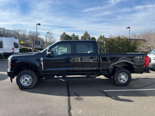 2025 Ford F-250 XL
