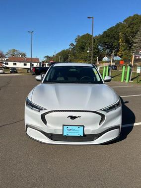 2022 Ford Mustang Mach-E Select