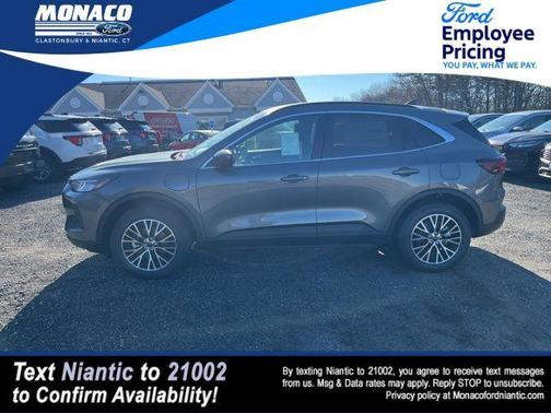 2025 Ford Escape PHEV SE