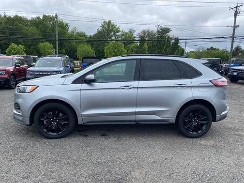 2022 Ford Edge ST Line