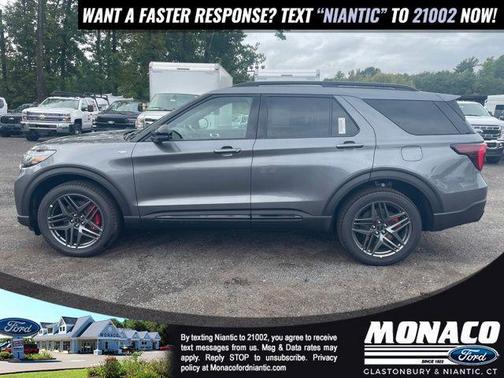 2025 Ford Explorer ST-Line