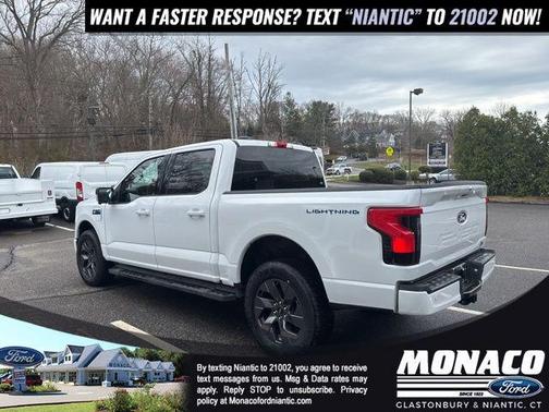 2025 Ford F-150 Lightning Flash