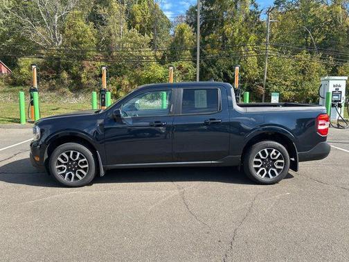 2022 Ford Maverick Lariat