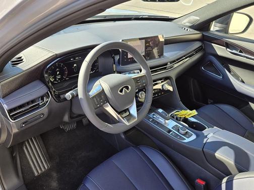 2026 INFINITI QX60 Base