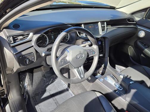2025 INFINITI QX50 Luxe AWD