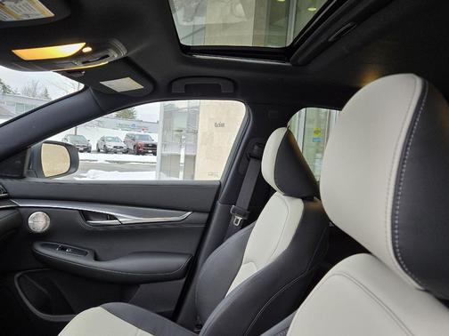 2025 INFINITI QX55 ESSENTIAL