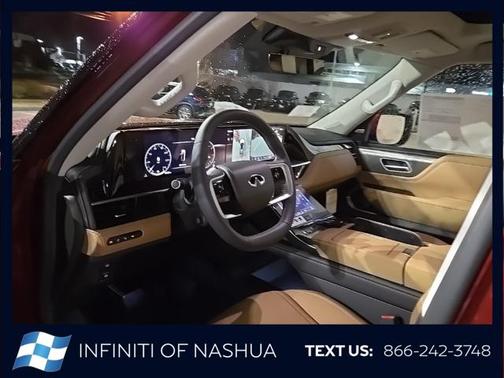 2025 INFINITI QX80 Luxe