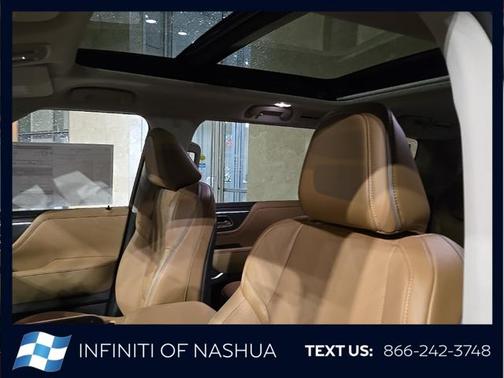 2025 INFINITI QX80 Luxe