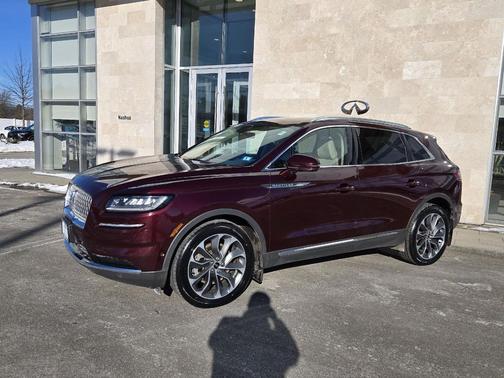 2022 Lincoln Nautilus Reserve