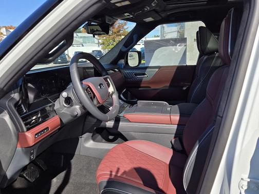 2026 INFINITI QX80 AUTOGRAPH AWD