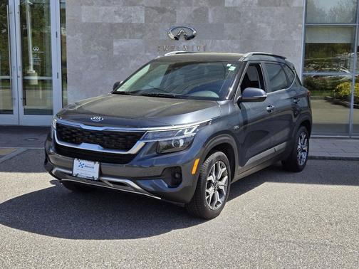 Gravity Gray 2021 Kia Seltos EX