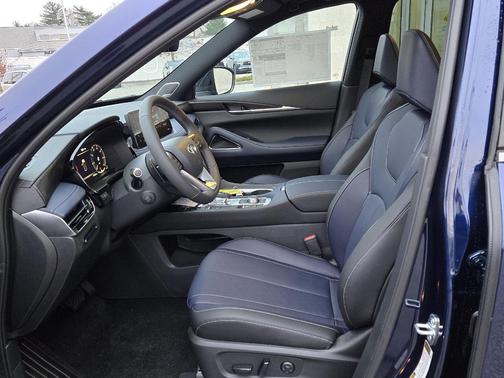 2026 INFINITI QX60 Base