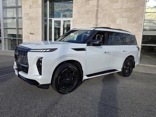 2026 INFINITI QX80 SPORT