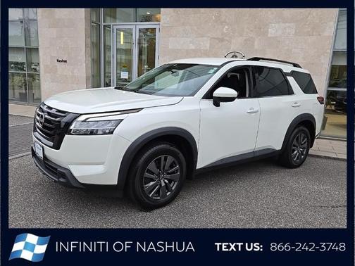 2022 Nissan Pathfinder SV 4WD