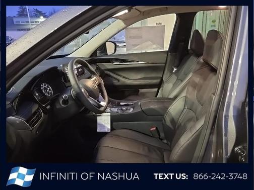 2025 INFINITI QX60 Pure