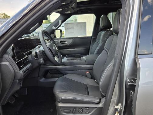 Dynamic Metal/Black Obsidian 2026 INFINITI QX80 AUTOGRAPH AWD