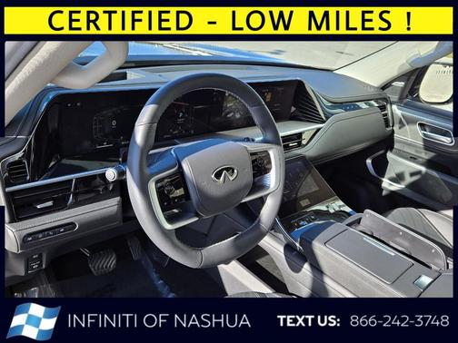 2025 INFINITI QX80 Luxe