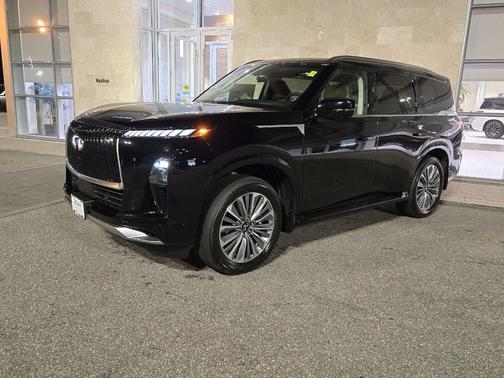2026 INFINITI QX80 Luxe