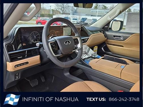 2025 INFINITI QX80 Luxe