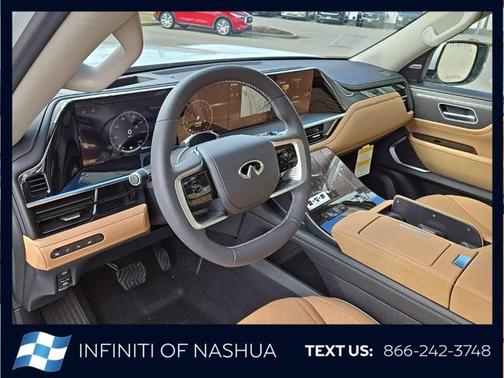 2025 INFINITI QX80 Luxe